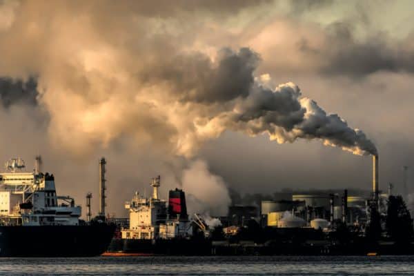 Climat : la Cour des comptes de l’UE appelle à taxer davantage les énergies fossiles