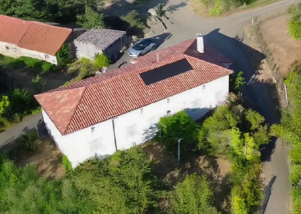 Installation de panneaux solaires 2,5 kWc à Saint-Maurice-des-Lions (16500) par Adekwatts Haute-Vienne