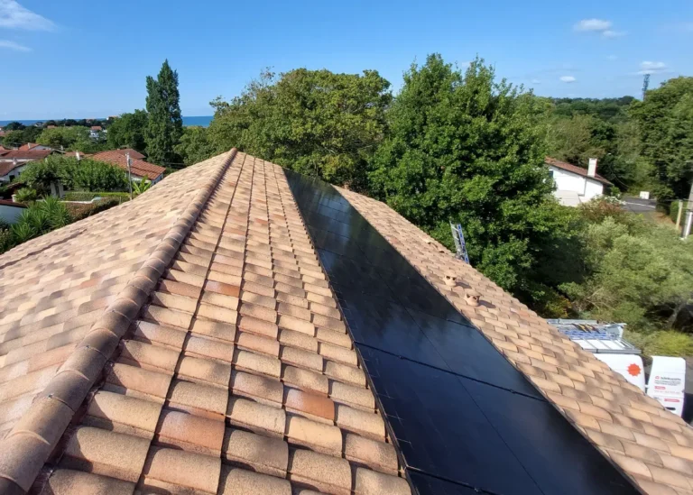 Installation solaire 6 kWc à Guéthary (64210) réalisée par Adekwatts Pyrénées-Atlantiques