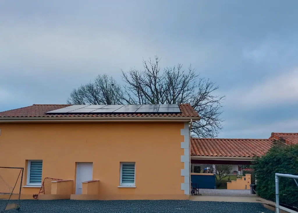 Installation photovoltaïque 6 kWc à Ansac-sur-Vienne (16500) par Adekwatts Haute-Vienne